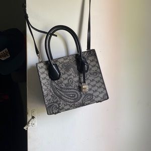 Micheal Kors Small Handbag